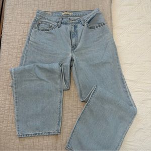 Levi’s Baggy Dad Jean